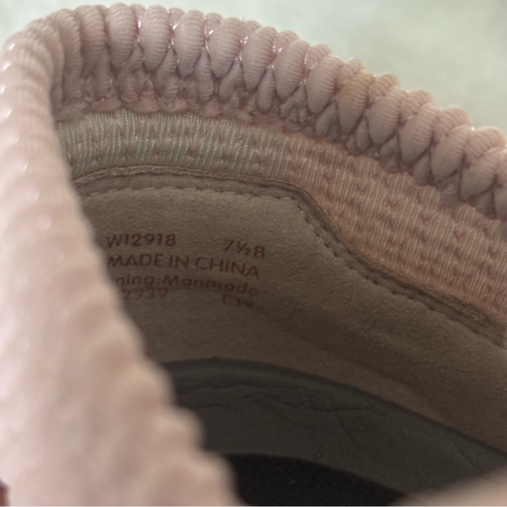 Cole Haan Zerogrand Pink Quilted w/Metallic Accents Sneakers, Size 7.5 - Picture 12 of 12